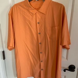 Men’s Tommy Bahama silk shirt